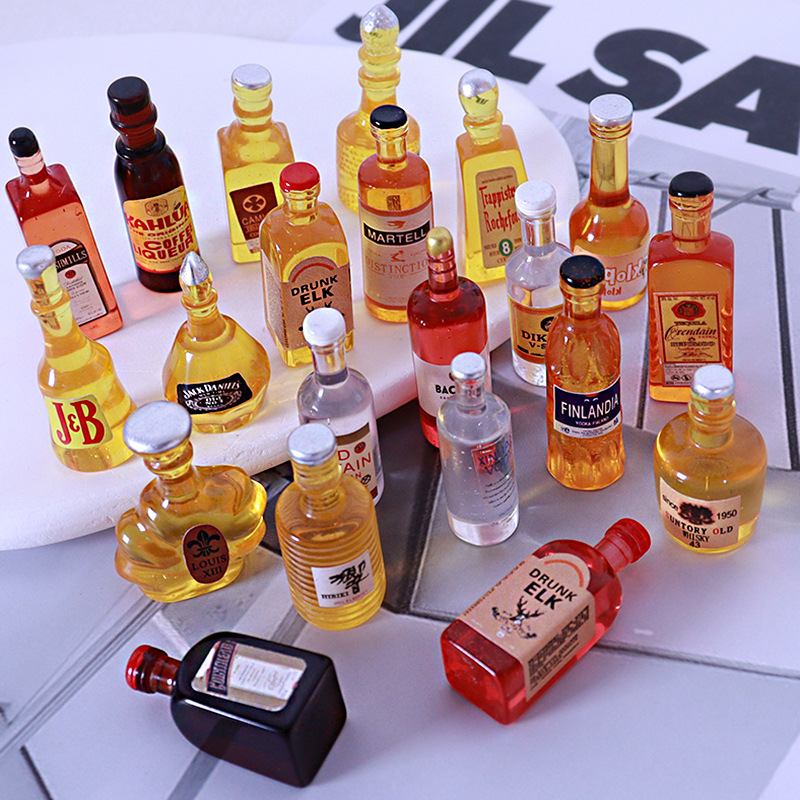 Resin Art Bottle - 10ชิ้นบ้านตุ๊กตาจิ๋วขวดน้ำแบบต่างชาติขวดไวน์เครื่องดื่มมินิของเล่นครัวสำหรับตุ๊กตาอาหารอุปกรณ์ของเล่นของขวัญ