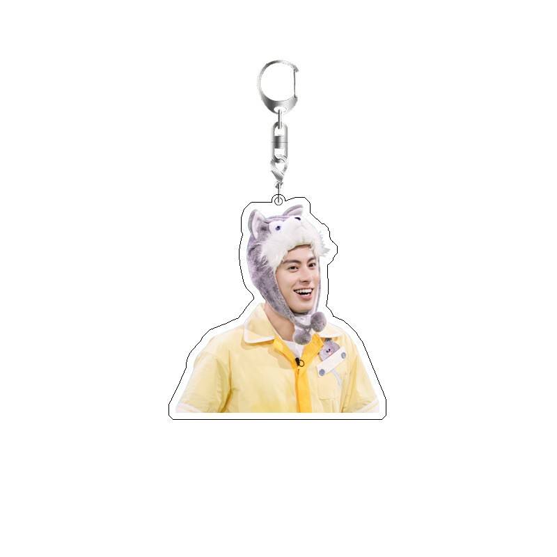 พวงกุญแจดีแลน หวัง นักแสดงหนุ่ - Resin Art Keychain บทวิจารณ์และราคา