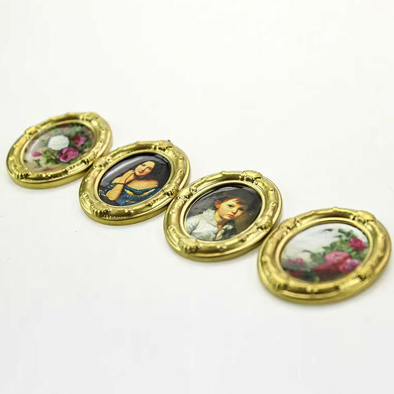ภาพวาดสีน้ำมันขนาดเล็ก 2 ชิ้นส - Resin Art Toys บทวิจารณ์และราคา