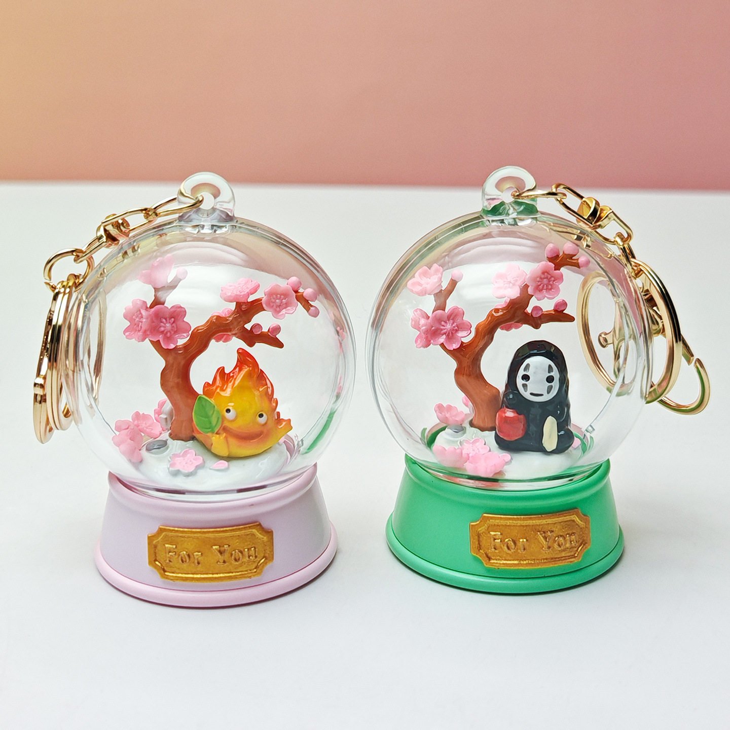 พวงกุญแจฮายาโอะ มิยาซากิ ลายดอ - Resin Art Case บทวิจารณ์และราคา