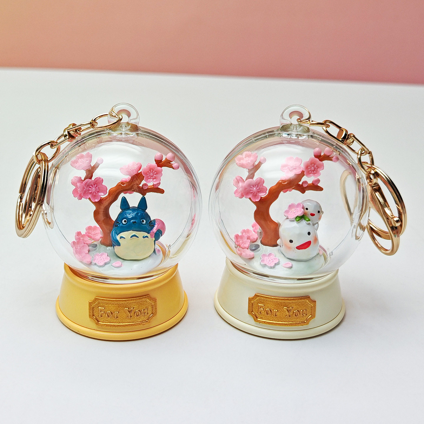 พวงกุญแจฮายาโอะ มิยาซากิ ลายดอ - Resin Art Case บทวิจารณ์และราคา